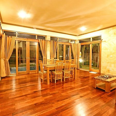 Bhanuswari Villas Ubud エクステリア 写真